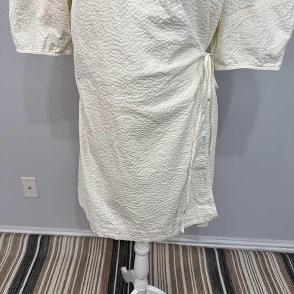 Everlane Dress Women's 10 Bone Seersucker Wrap V Neck Balloon Sleeve Mini - Picture 3 of 14